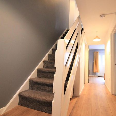 Hamilton House -3 Bed Close To Town, Drive Parking, 2 Toilets Newcastle Upon Tyne Kültér fotó