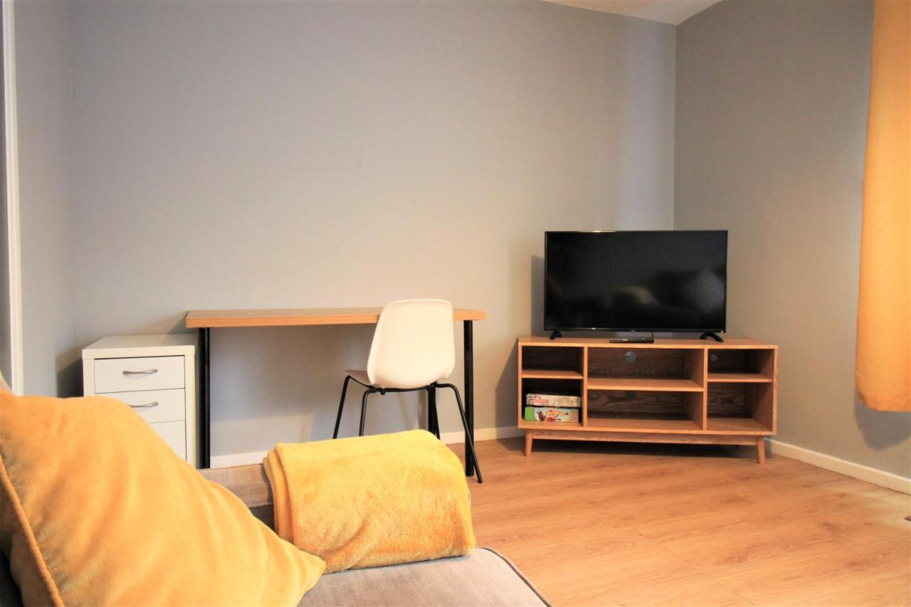 Hamilton House -3 Bed Close To Town, Drive Parking, 2 Toilets Newcastle Upon Tyne Kültér fotó